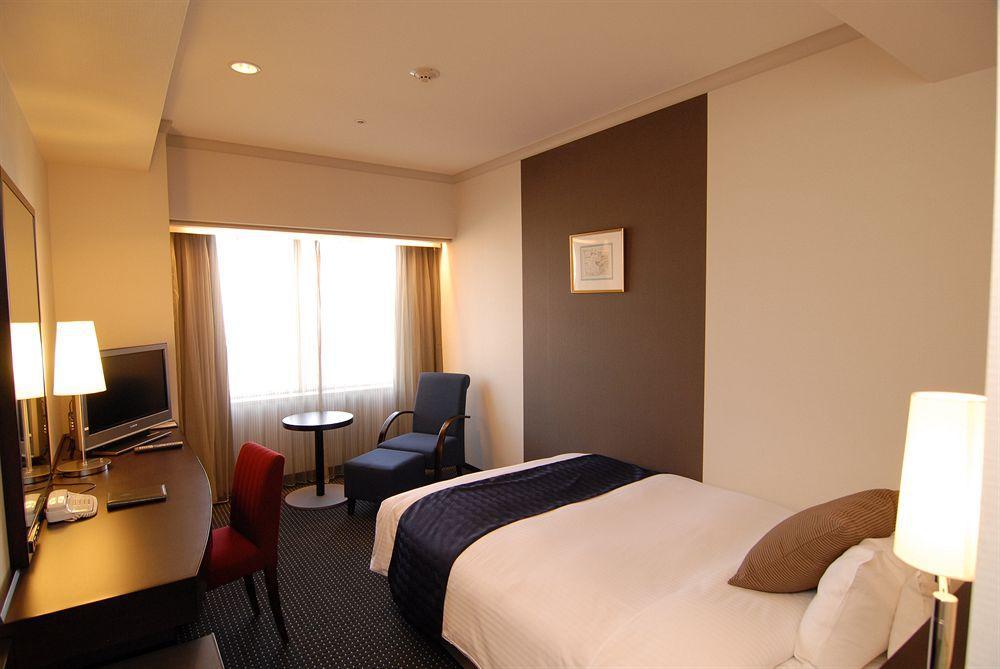 Ana Holiday Inn Tokyo Bay By Ihg Bilik gambar